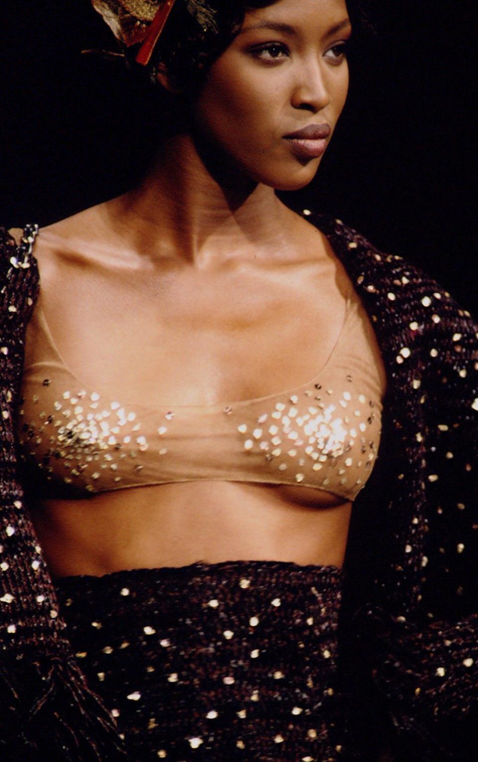 Naomi again in Chanel's autumn/winter collection from 1993