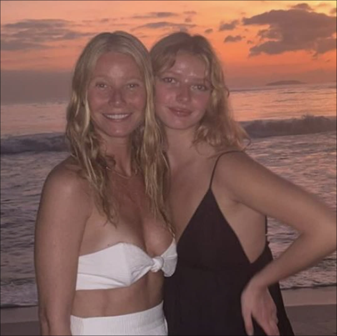  Gwyneth Paltrow and Apple Martin at the beach. 