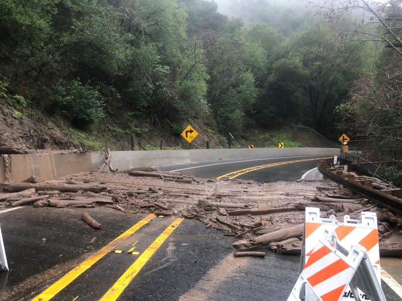 Photo of debris on road