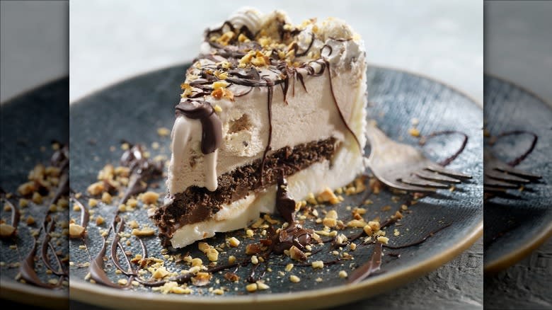ice cream cake with brownie layer