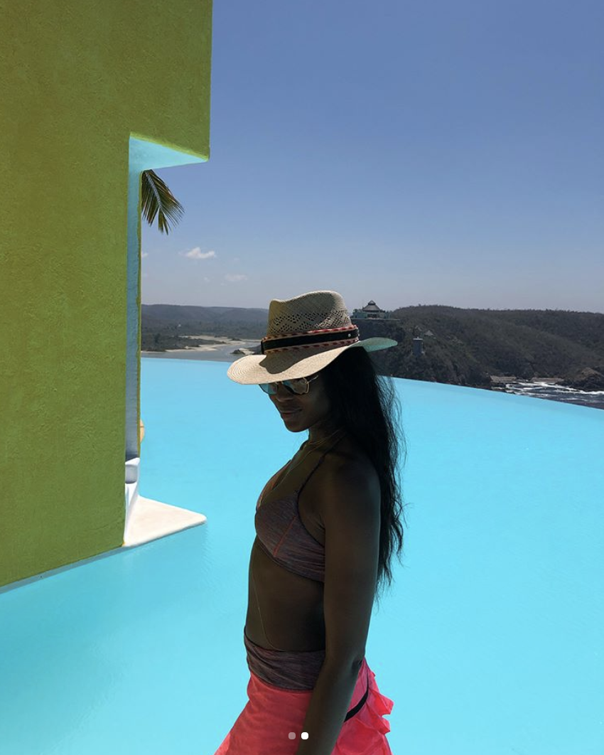 <p>Looking fab at 47, the super model shows us that age is just a number, as she flaunts her bikini body while on vacation. (Photo: <a rel="nofollow noopener" href="https://www.instagram.com/p/BgkVOAsnOng/?taken-by=iamnaomicampbell" target="_blank" data-ylk="slk:Naomi Campbell via Instagram;elm:context_link;itc:0;sec:content-canvas" class="link ">Naomi Campbell via Instagram</a>) </p>