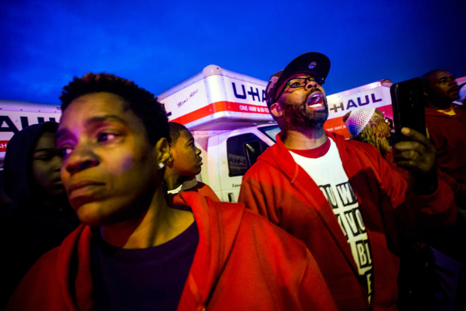 Fast-food workers protest in Flint, Mich.