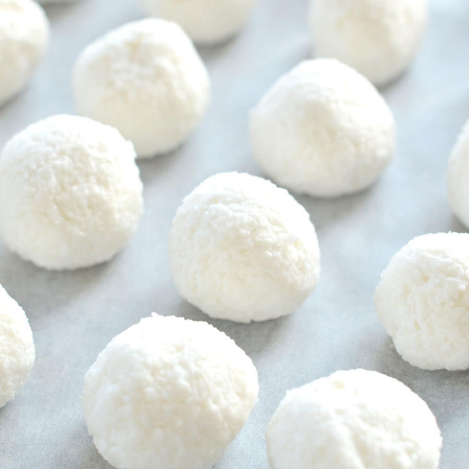 Coconut Balls