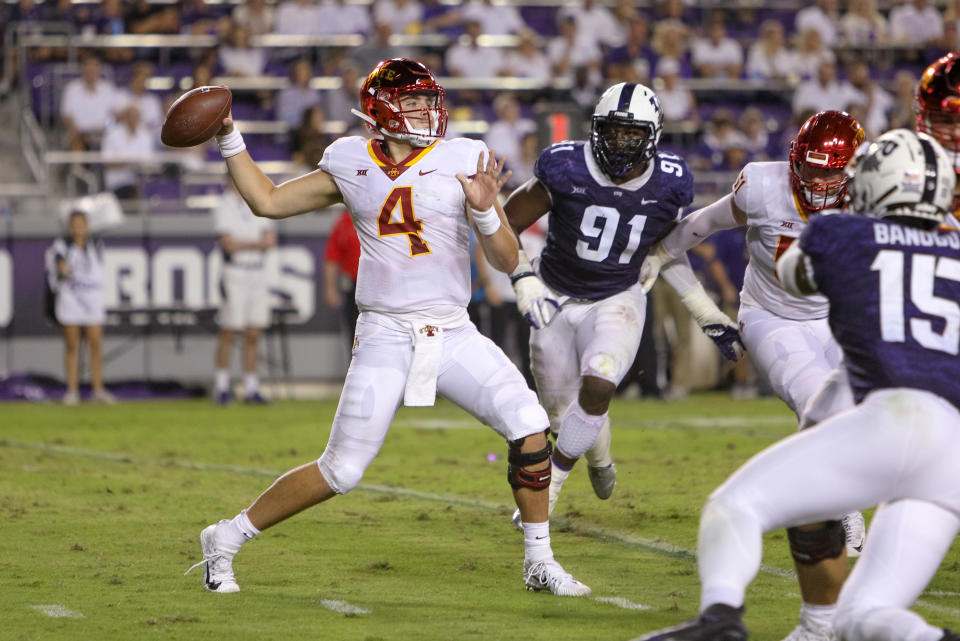 FORT WORTH, TX - SEPTEMBER 29: Iowa State Cyclones quarterback Zeb Noland (4) throws a pass during the game between the TCU Horned Frogs and Iowa State Cyclones on September 29, 2018 at Amon G. Carter Stadium in Fort Worth, TX.  (Photo by Andrew Dieb/Icon Sportswire via Getty Images)