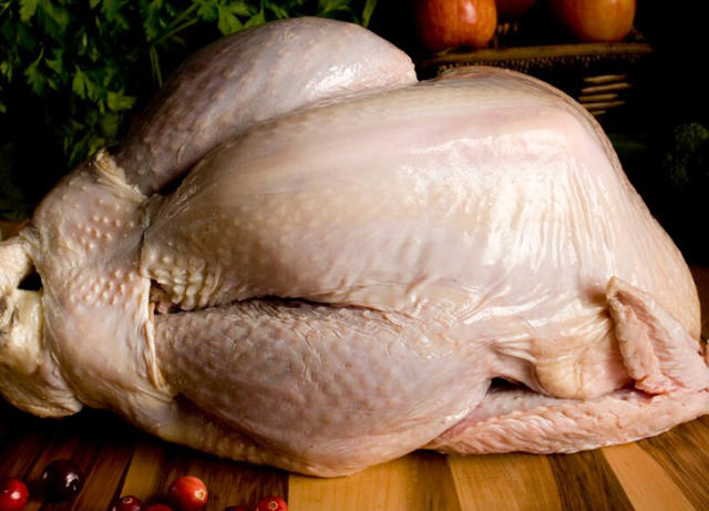 Bell & Evans Whole Turkey. (FRESH TURKEYS AVAILABLE FROM 11/09/23