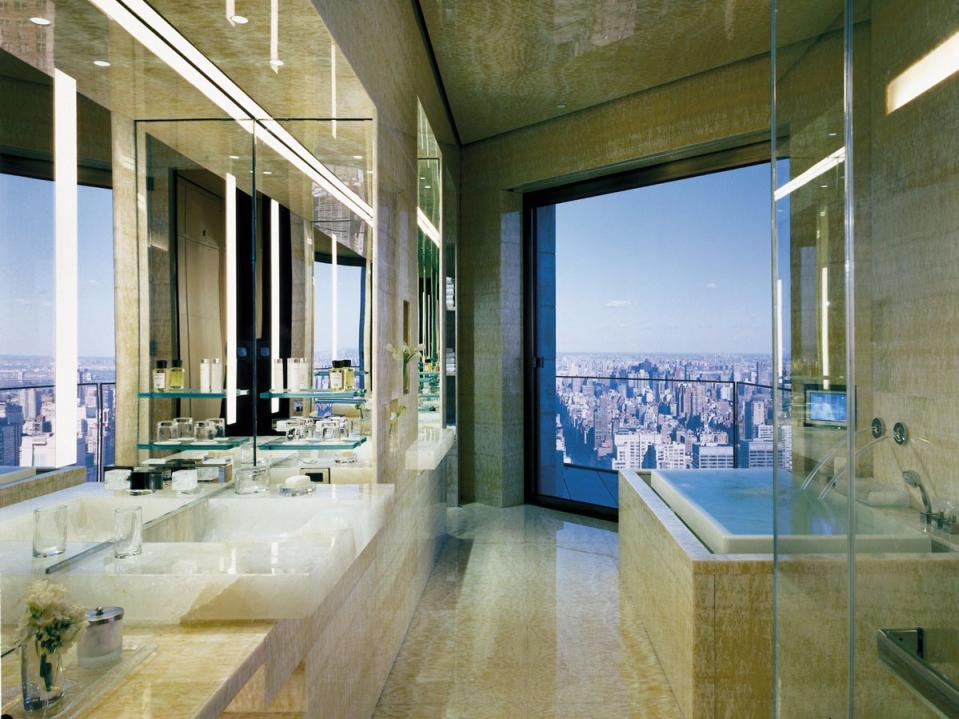 four seasons bathroom