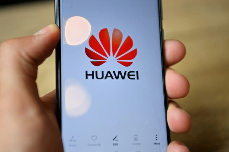 Alemania eliminará gradualmente el uso de componentes de los gigantes chinos de las telecomunicaciones Huawei y ZTE en sus redes 5G por motivos de seguridad nacional, anunció la ministra del Interior germana, Nancy Faeser (Daniel Leal)