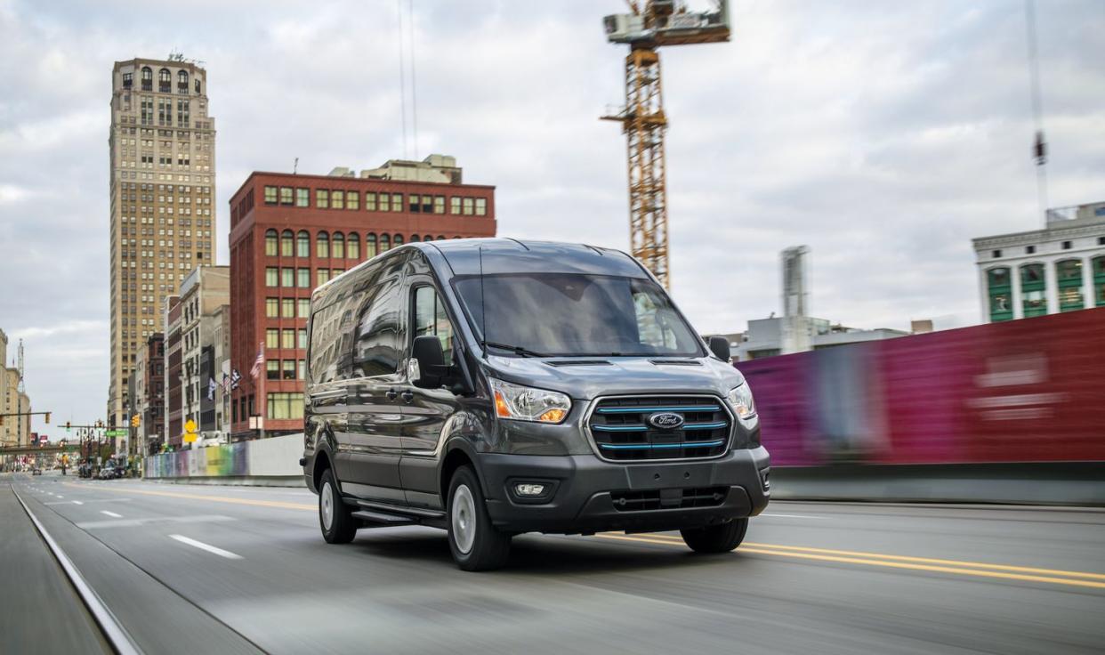 2022 ford e transit driving