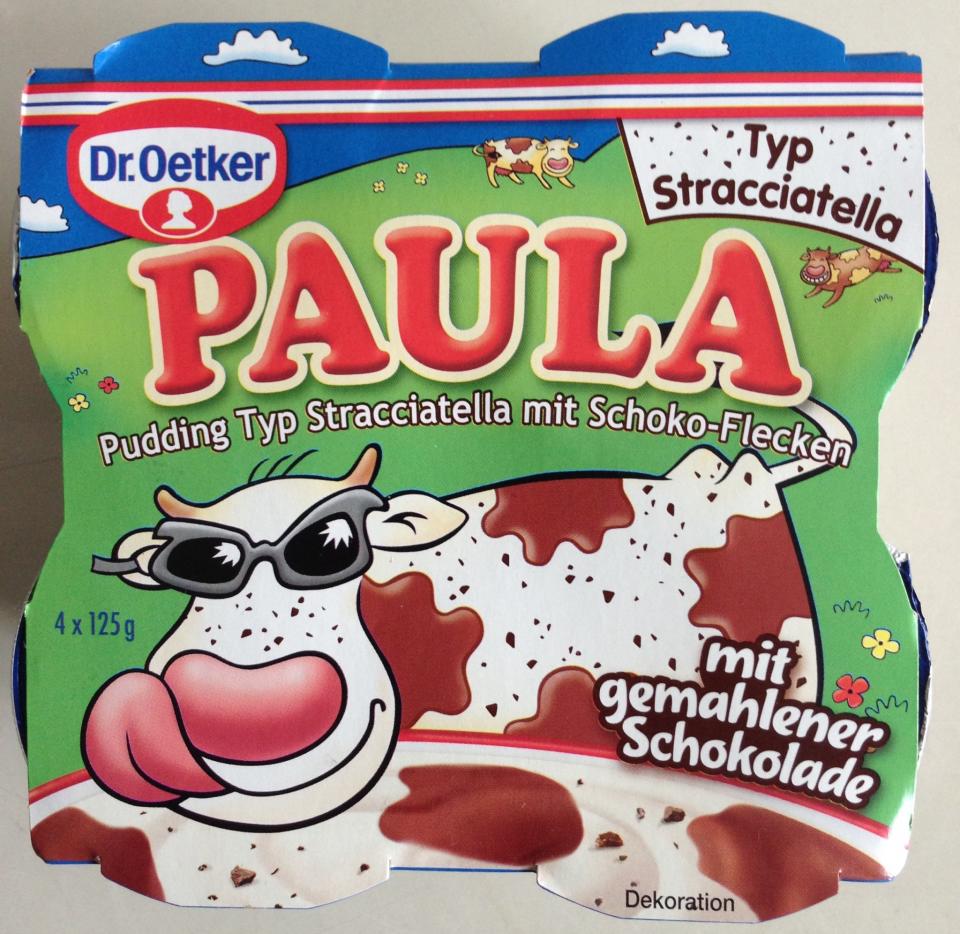 <p>Der Kinderpudding „Typ Stracciatella mit Schoko-Flecken“ vermittelt Verbrauchern mit dem Etikett etwas anderes, als tatsächlich drin ist. Nix zu sehen von Schokostückchen, stattdessen eine Winzigkeit gemahlene Schokolade. „In Paula Pudding von Dr. Oetker ,Typ Stracciatella‘ befinden sich pro Becher gerade einmal 0,625 Gramm gemahlene Schokolade statt der erwarteten Schokoladenstückchen. So kommt man erst mit zehn Bechern auf ein Rippchen Schokolade!“, so die Verbraucherschützer. </p>