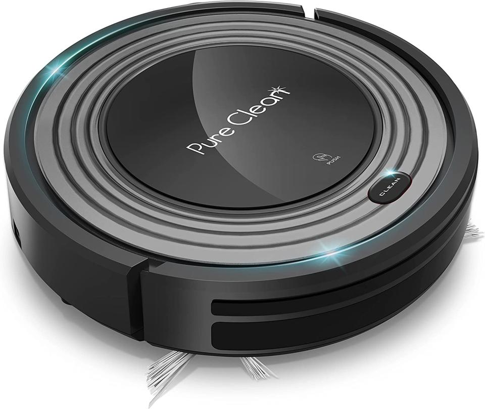 Pure Clean Automatic Programmable Robot Vacuum Cleaner. Image via Amazon.