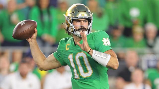 Will Notre Dame Wear Green Jerseys Against The Michigan Wolverines? - One  Foot Down