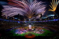 LONDON, ENGLAND - SEPTEMBER 09: Fireworks light up the stadium during the closing ceremony on day 11 of the London 2012 Paralympic Games at Olympic Stadium on September 9, 2012 in London, England. (Photo by Julian Finney/Getty Images)