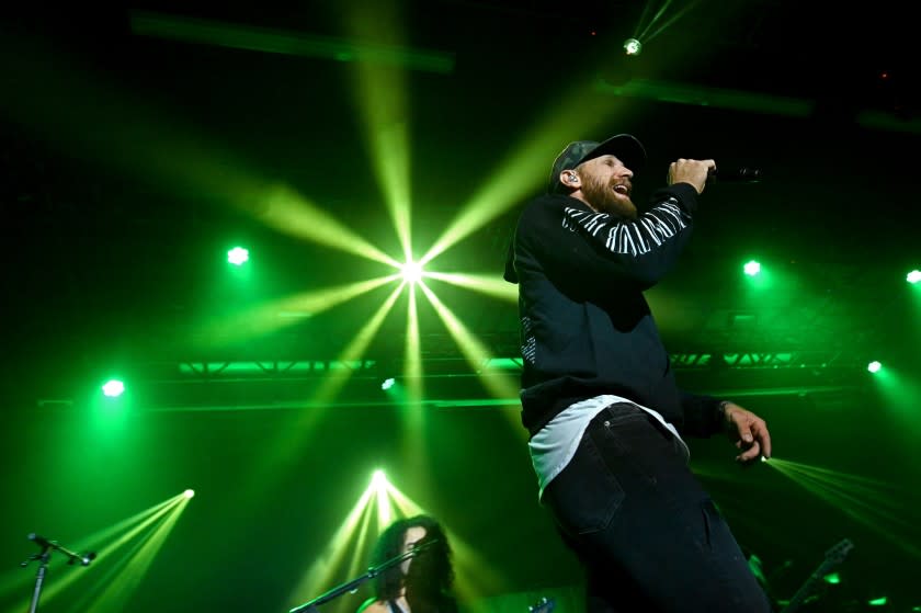 NEW YORK, NEW YORK - OCTOBER 11: Singer/songwriter Chase Rice performs in concert at PlayStation Theater on October 11, 2019 in New York City. (Photo by Mike Coppola/Getty Images)