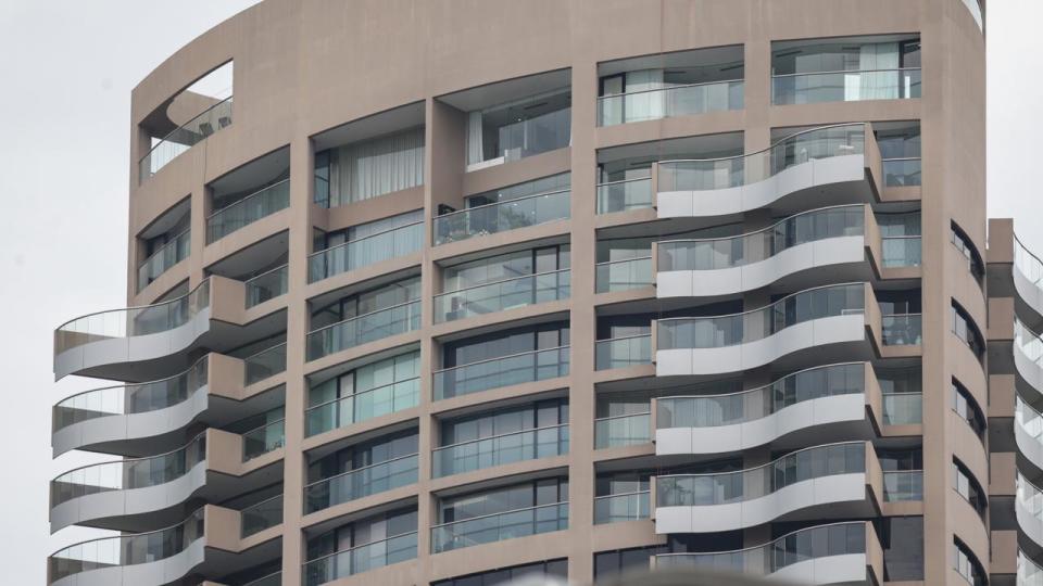 ALAN JOYCE APARTMENT(S)