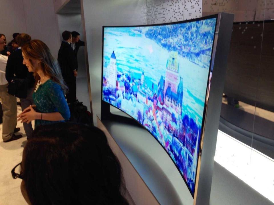 Samsung curved TV