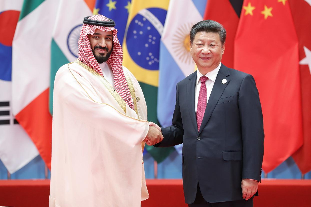 HANGZHOU, CHINA - SEPTEMBER 04: Chinese President Xi Jinping (right) shakes hands with Saudi Arabian Deputy Crown Prince and Minister of Defense Mohammed bin Salman bin Abdulaziz Al Saud to the G20 Summit on September 4, 2016 in Hangzhou, China. World leaders are gathering in Hangzhou for the 11th G20 Leaders Summit from September 4 to 5. (Photo by Lintao Zhang/Getty Images)