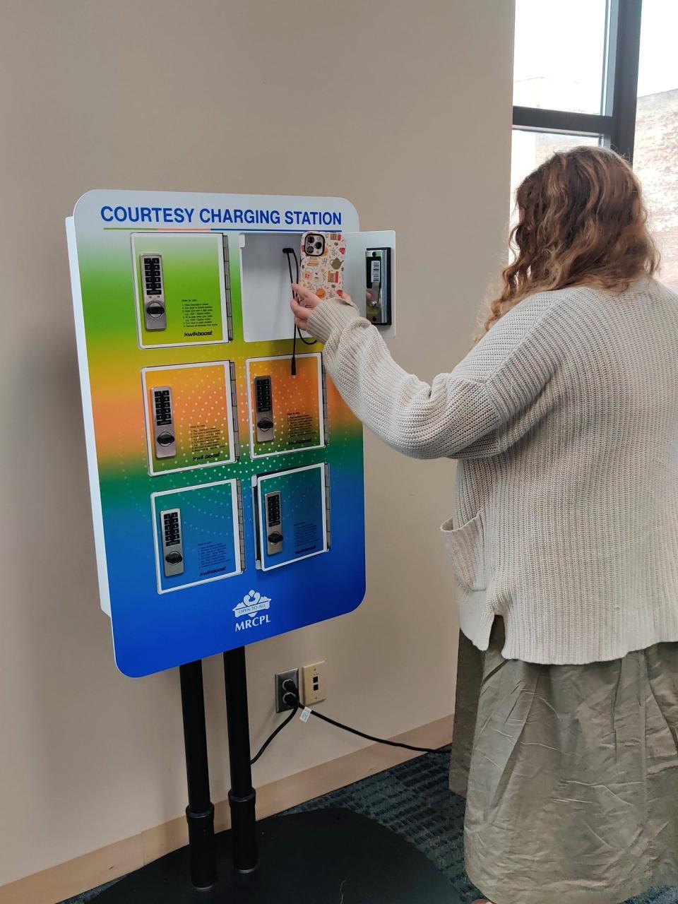 The Mansfield/Richland County Public Library has installed three courtesy charging stations at its main branch.
