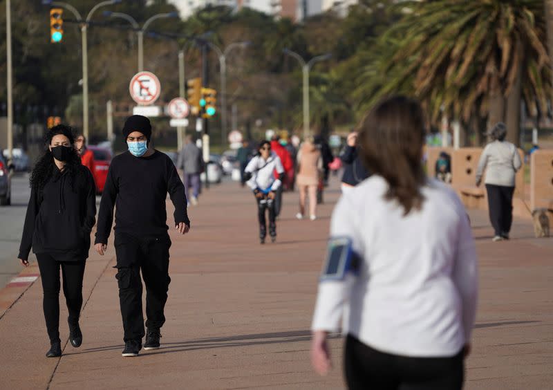 Outbreak of the coronavirus disease (COVID-19), in Montevideo