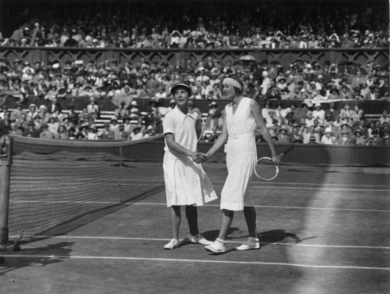 Cilly Aussem, left, with Hilde Krahwinkel 