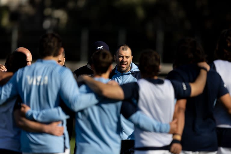 Michael Cheika decidió poner más jugadores experimentados para este segundo partido; el australiano dirigirá contra el seleccionado de su país.