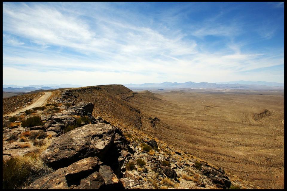 ©david howells 305 778 1846 845358 1609new yorkusayucca mountain nuclear dump feature nevadathe view from the top of yucca mt