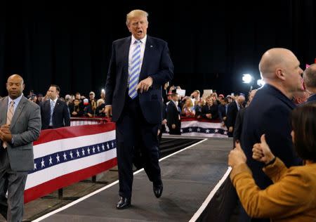 Republican U.S. presidential nominee Donald Trump holds a campaign rally in Cleveland, Ohio, U.S. October 22, 2016. REUTERS/Jonathan Ernst