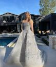 <p>Kaley Cuoco is basically Cinderella 2.0 in this Oscar de la Renta situation.</p><p><a href="https://www.instagram.com/p/CL2ufpEhMZs/" rel="nofollow noopener" target="_blank" data-ylk="slk:See the original post on Instagram;elm:context_link;itc:0;sec:content-canvas" class="link ">See the original post on Instagram</a></p>