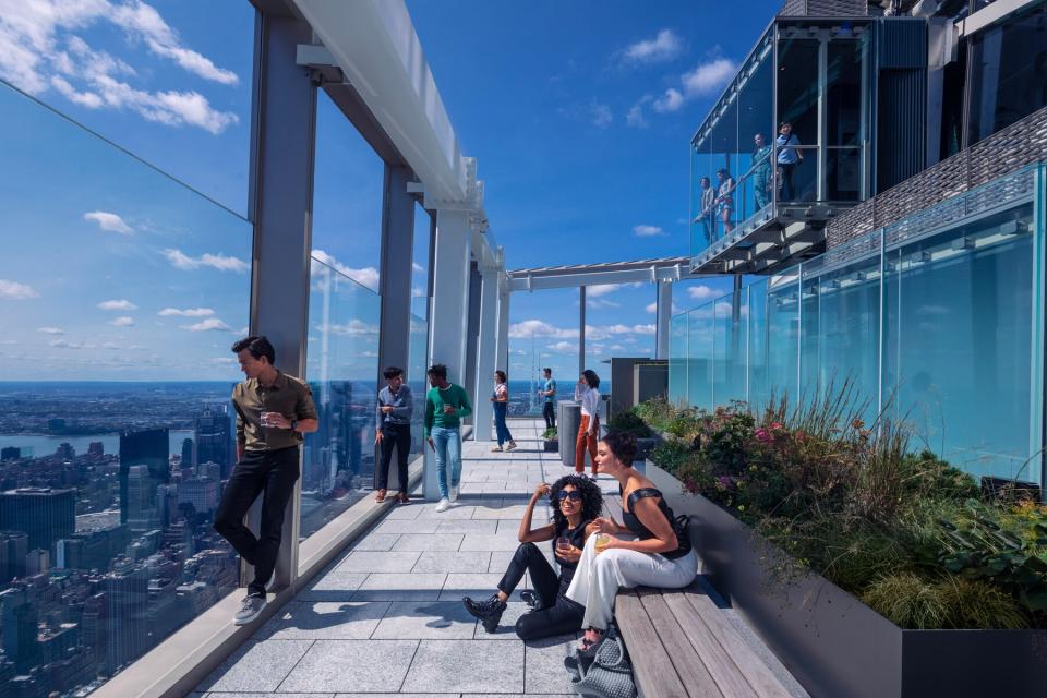 Mirrored Room and Terrace at Summit One Vanderbilt in New York City