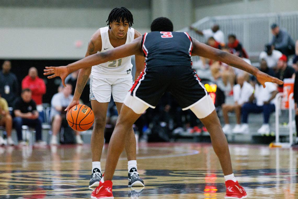 DJ Wagner represented the New Jersey Scholars on the Nike EYBL circuit in Louisville earlier this year.