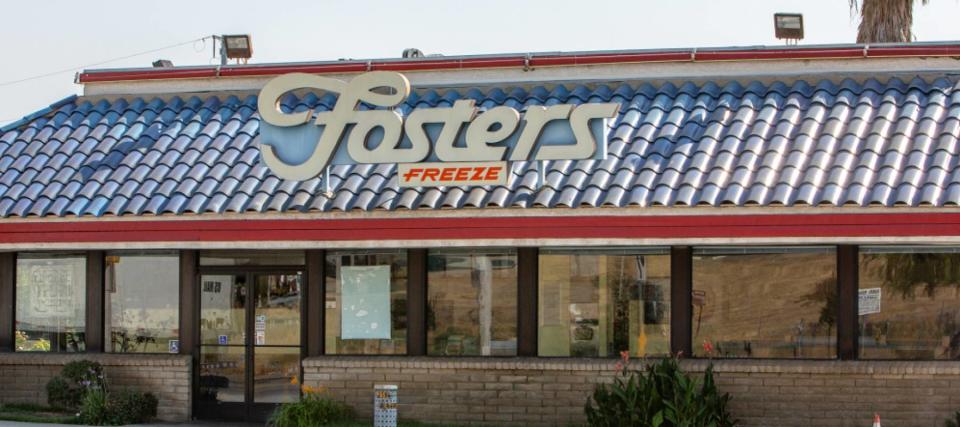 California's minimum wage hike blamed for Fosters Freeze store closure — worker says she'd prefer the old wage