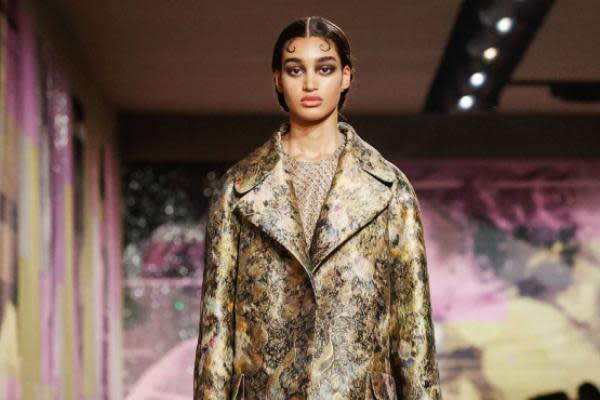 80s France-Inspired Luxe Fashion : louis vuitton resort