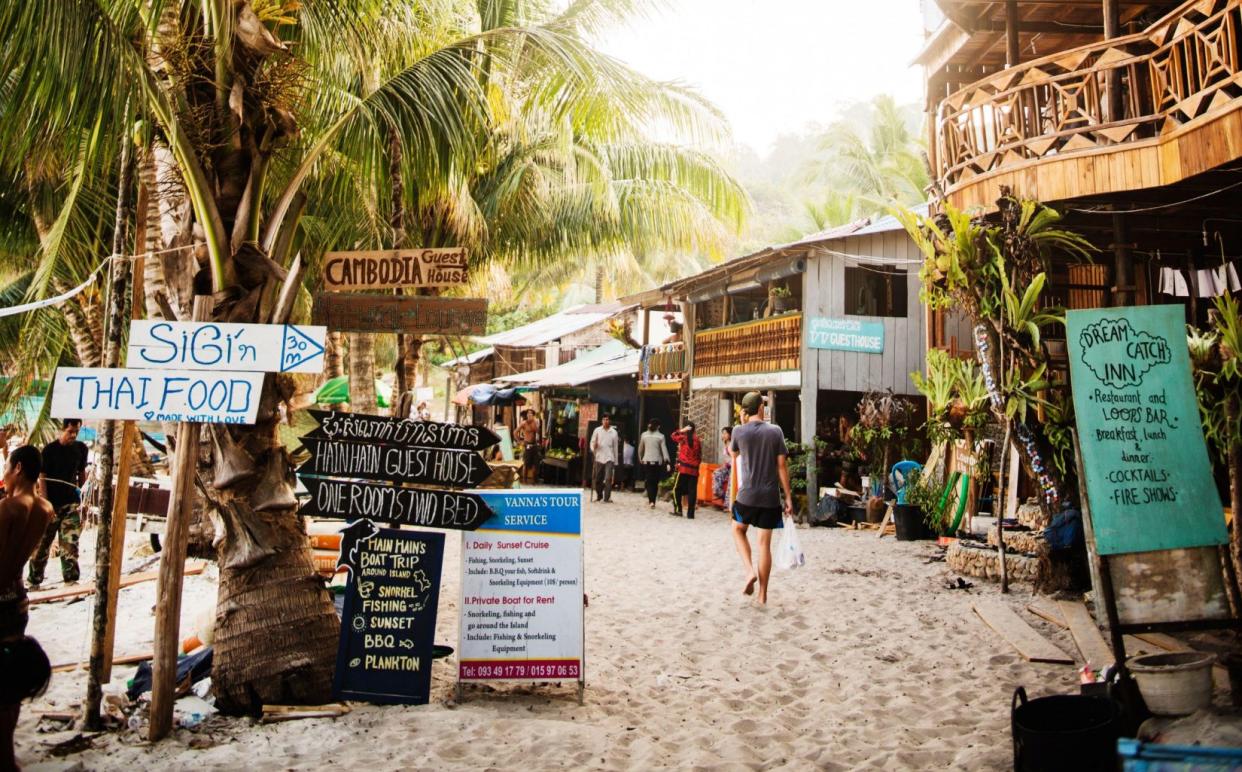 Hotels and restaraunts along Kaoh Rong beach, Koh Rong, Cambodia, Southeast Asia