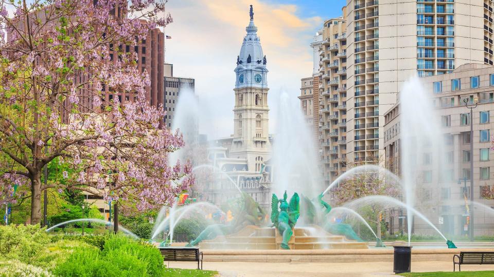 Swann Memorial Fountain With City Hall In The Background Philadelphia.