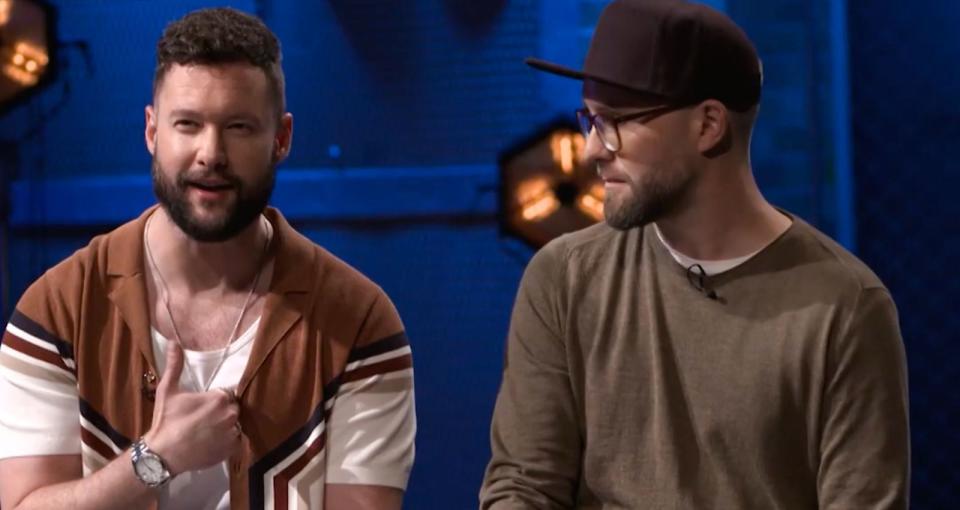 Ein internationaler Superstar bei "The Voice": Calum Scott stand Mark Forster zur Seite. (Bild: ProSieben / SAT.1)