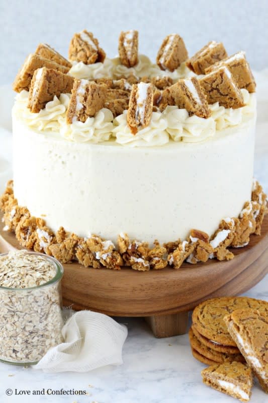 <p>Love and Confections</p><p>Your favorite childhood lunchbox treat is transformed into a delicious oatmeal cream pie cake. Oatmeal brown sugar cake, marshmallow filling, and vanilla bean frosting are the perfect back-to-school indulgence.</p><p><strong>Get the recipe: <a href="https://www.loveandconfections.com/oatmeal-cream-pie-layer-cake/" rel="nofollow noopener" target="_blank" data-ylk="slk:Oatmeal Cream Pie Cake;elm:context_link;itc:0;sec:content-canvas" class="link rapid-noclick-resp">Oatmeal Cream Pie Cake</a></strong></p>