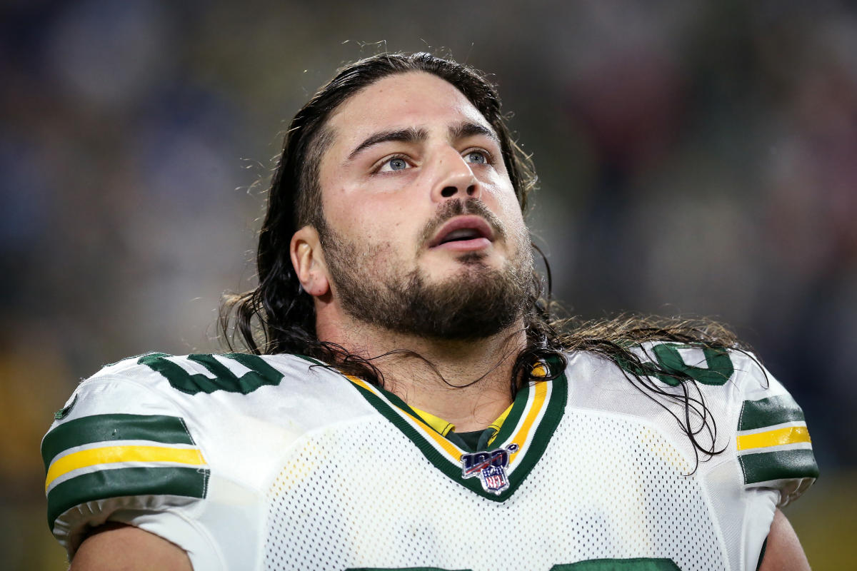 NFL Notes: David Bakhtiari Done for the Season, Lions Fans Takeover  Lambeau, More