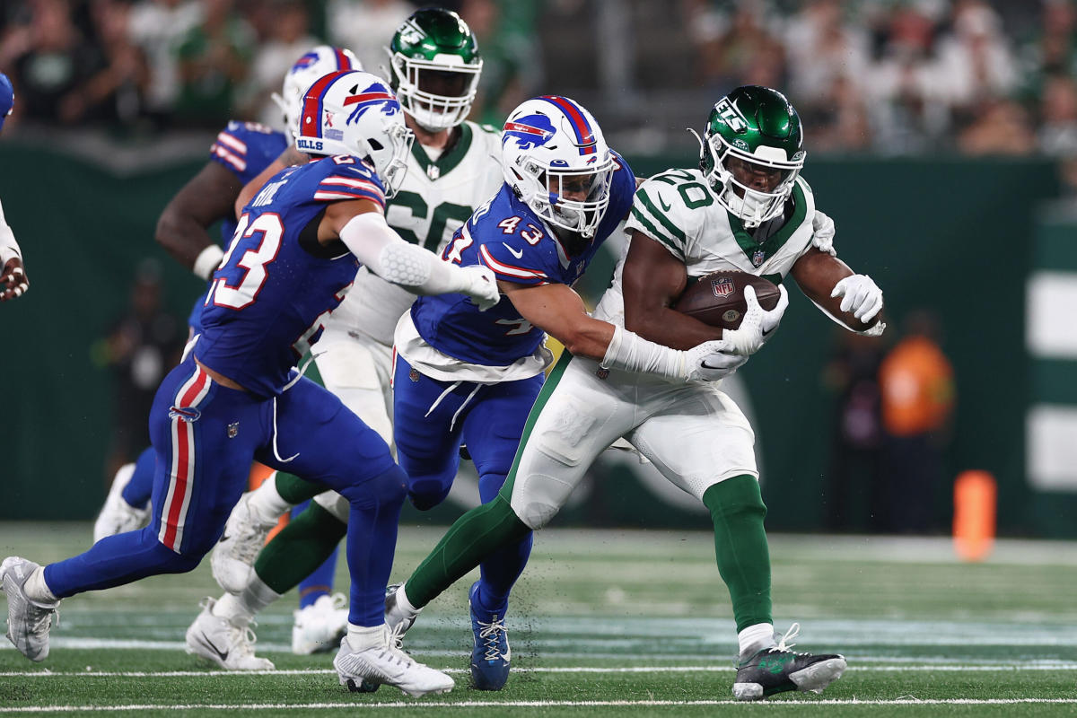 Buffalo Bills 16-22 New York Jets: New York Jets lose Aaron Rodgers to  early injury before stunning Buffalo Bills in overtime, NFL News