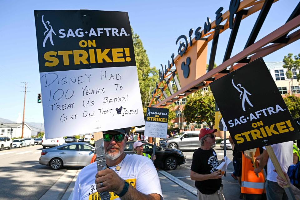 Talks between Hollywood actors and studios over an ongoing strike, which reached its 98th day on Thursday, collapsed last week.