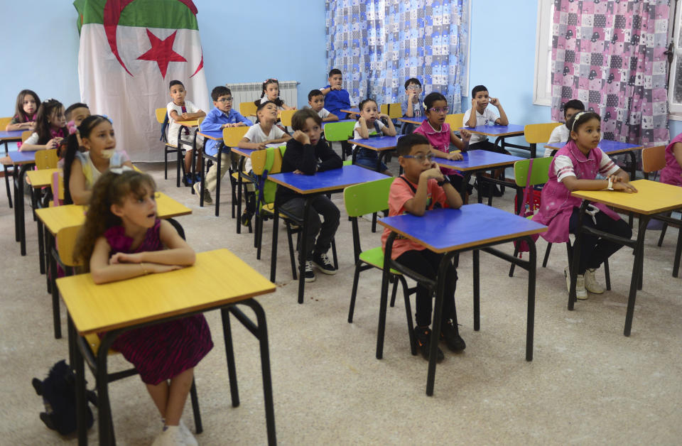 FILE - Schoolchildren attend a class in the Ben Omar district of Algiers, Algeria, on Sept. 19, 2023. More than a year after Algeria launched a pilot program to teach English in elementary schools, the country is hailing it as a success and expanding it in a move that reflects a widening linguistic shift underway in former French colonies throughout Africa. (AP Photo, File)