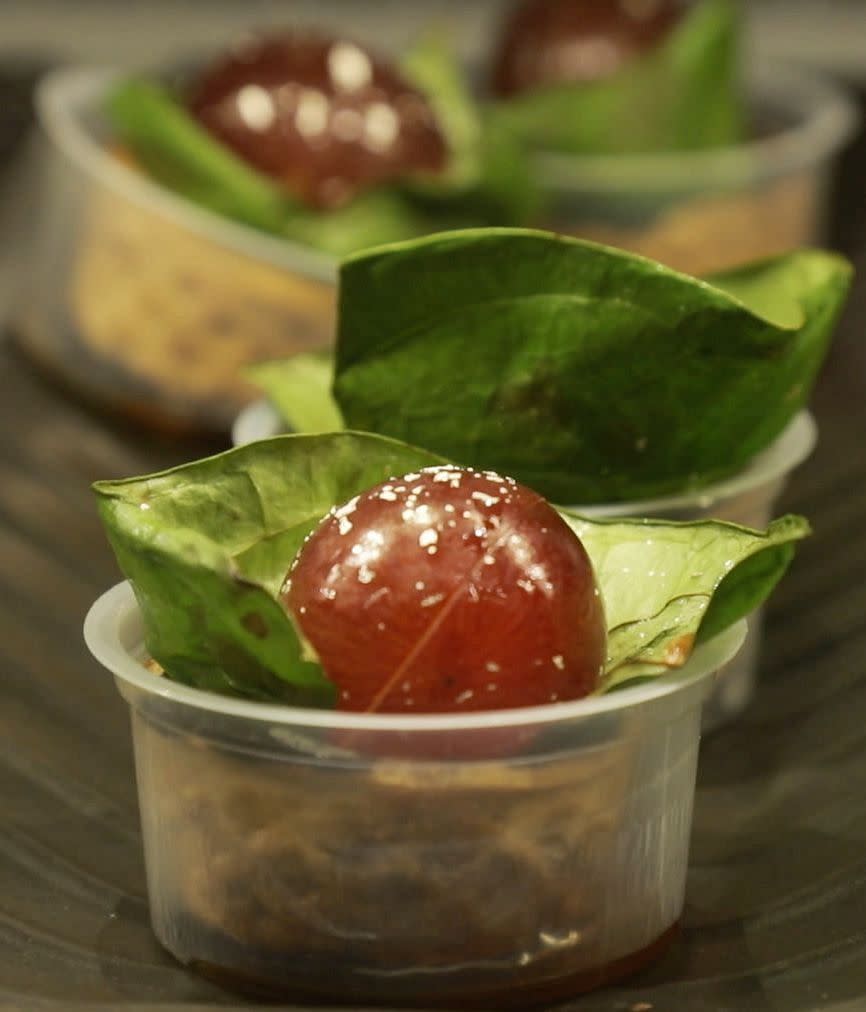 <div class="paragraphs"><p>Fruit Tart Paan.</p></div>