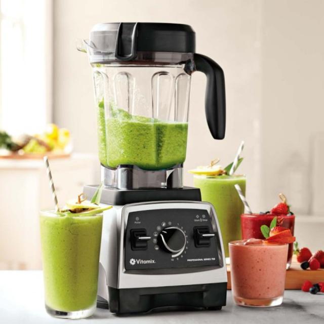 The Best Blenders for Smoothies, Soups, Nut Butter and More - Buy Side from  WSJ