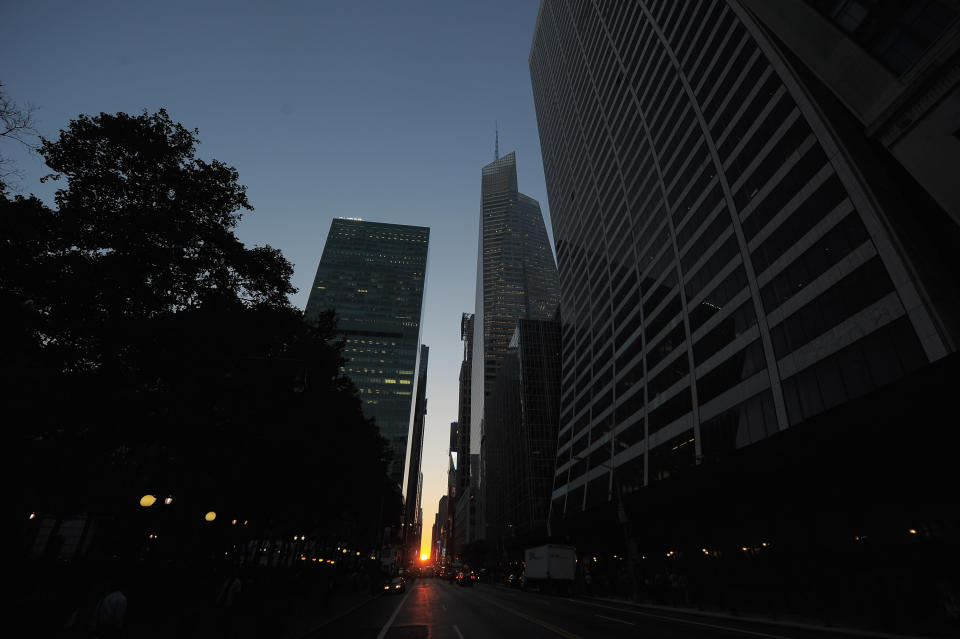 Sun Sets In Line With Manhattan's Street Grid