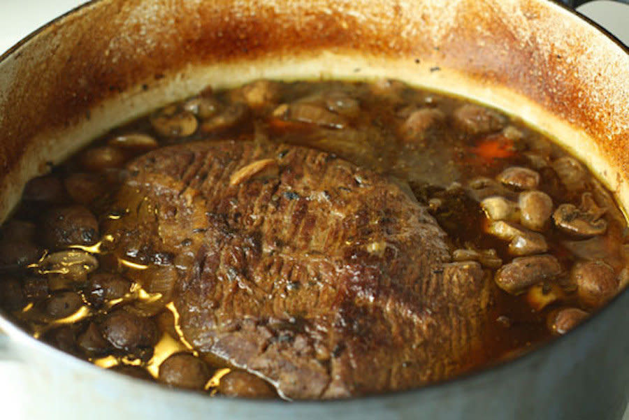 <strong>Get the <a href="http://www.macheesmo.com/2009/10/porter-braised-brisket/">Porter Braised Brisket</a> recipe from Macheesmo</strong>