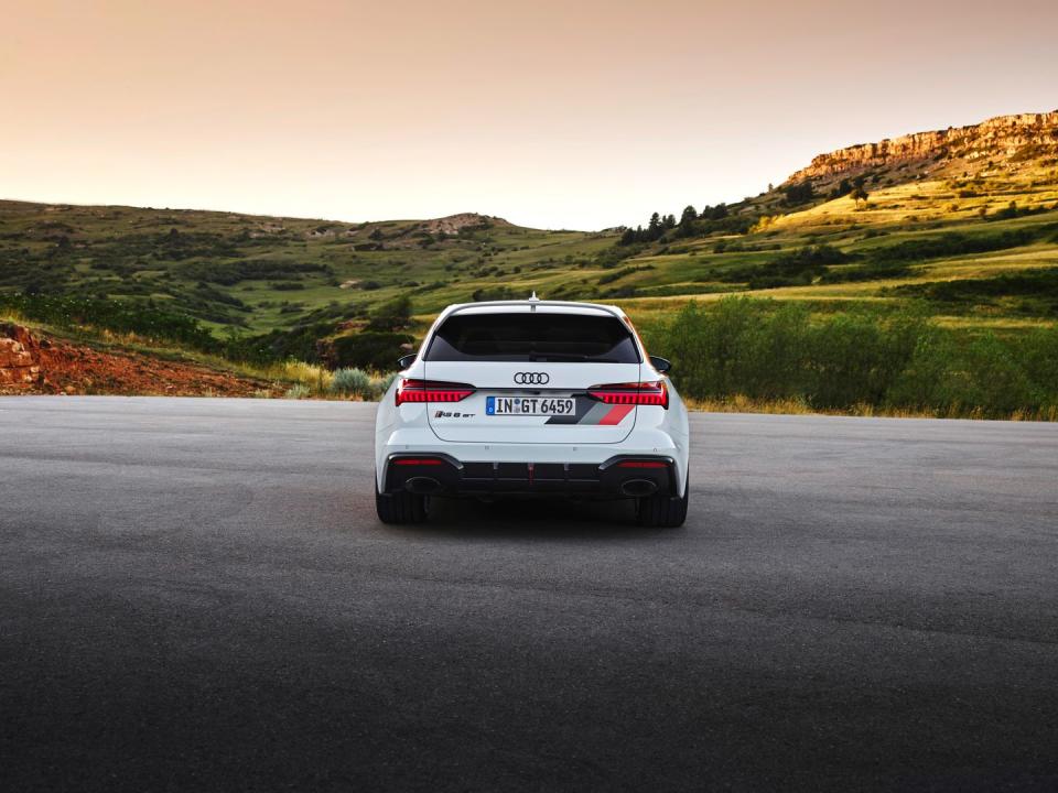 2025 audi rs6 avant gt