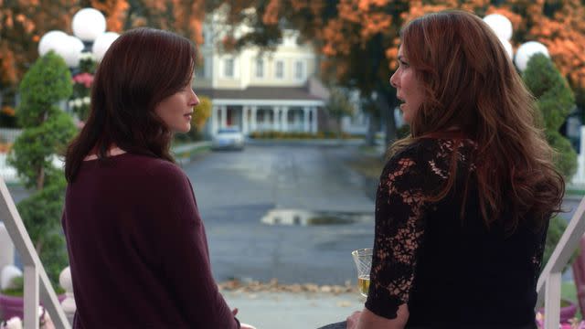 Netflix Alexis Bledel and Lauren Graham in the 'Gilmore Girls: A Year in the Life' finale, "Fall"