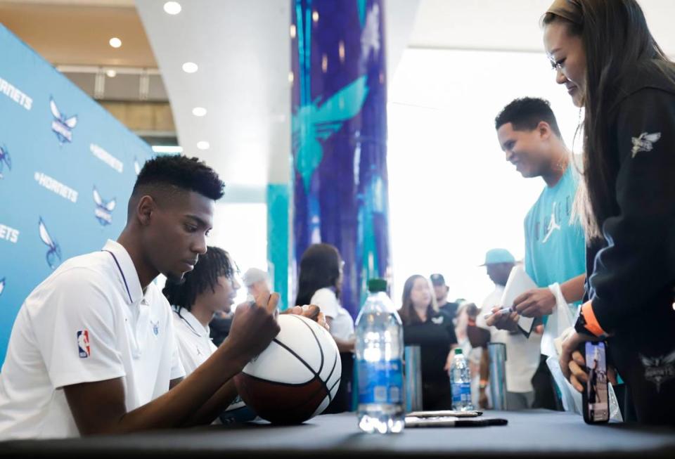 Charlotte Hornets fans lined up to get autographs from the the newly drafted players Brandon Miller and Nick Smith Jr. after a press conference with the players at Spectrum Center on Friday, June 23, 2023.