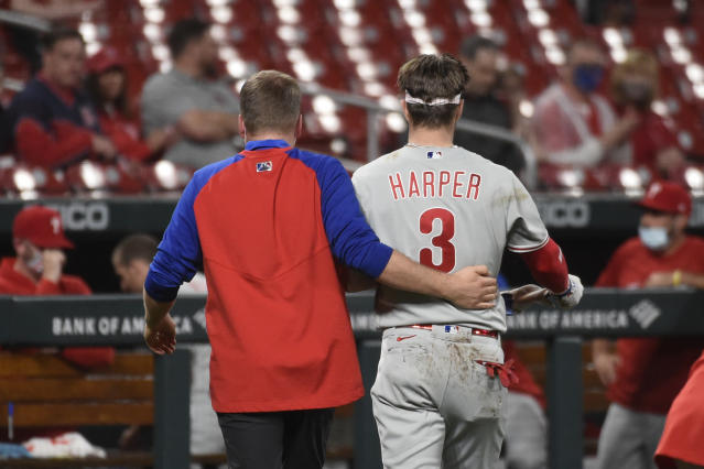 Joe Girardi loses mind after Bryce Harper, Didi Gregorius plunkings