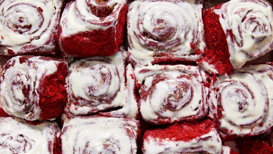 Red Velvet Cinnamon Rolls Recipe