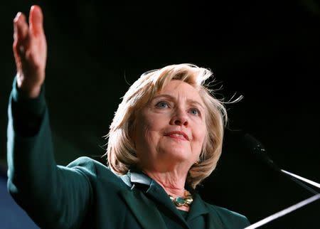 Former U.S. Secretary of State Hillary Clinton speaks in support for Senate candidate, Sen. Mary Landrieu (D-LA) during a campaign event in New Orleans, Louisiana November 1, 2014. REUTERS/Jonathan Bachman