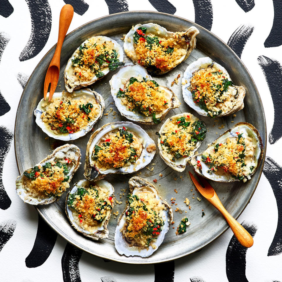 Oysters au Gratin with Spinach & Breadcrumbs